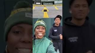 💚💛🏈Behind the scenes: JustUsAndBooks at Lambeau Field!!!!!!😊❤️📚🏈💚💛