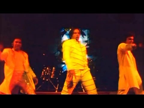 Meri Neend Ud Gayi Hai (Full Video Song) - A Band Of Boys |...