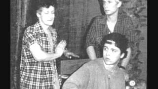 Watch Green Day Minnesota Girl video