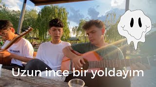 Usame & Berat & Berkay - Uzun Ince Bir Yoldayım