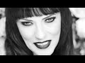 Yeşim Salkım - Duymayan Kalmasın (Official Video) klip izle