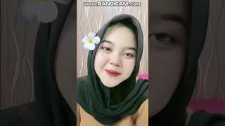 Live Hijab Cantik Pulen