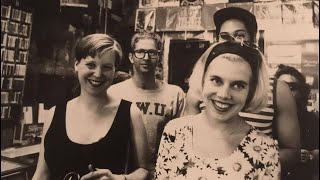 Watch Throwing Muses Graffiti video