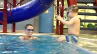 3Yo William Diving To 9 Feet(~3M) At The Pool