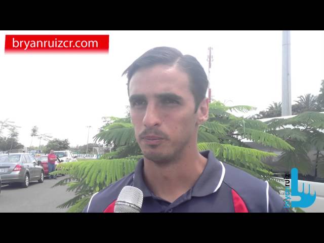 Bryan Ruiz sobre la lesión de Luis Suárez