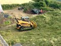 cat 287 buckraking silage 08