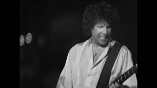 Watch Sammy Hagar Young Girl Blues video