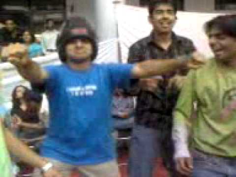 moter gaadi chali pum pum pumm