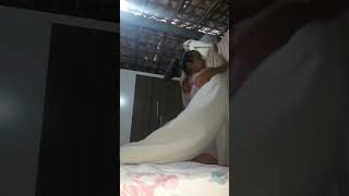 Arrumando A Cama