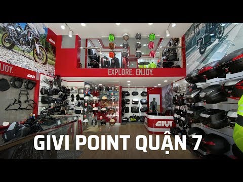 Một vòng GIVI Point Quận 7 - rộng rãi, gần như đầy đủ sản phẩm của GIVI