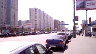 Видео Москва, Хачатуряна ул., м.Отрадное, к.1; съемка 12-00 от Yulia Eremina, улица Хачатуряна, Москва, Россия