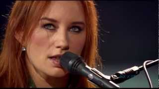 Watch Tori Amos Horses video