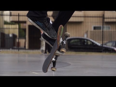 Skateology: Dolphin double flip