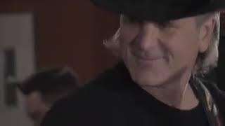 Jim Shockey Howl With Me Jim Shockey Howl With Me