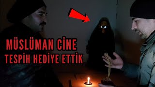 Paranormal olaylar KAPALI ALAN DA GELEN CİN E TESPİH HEDİYE ETTİK. CİN DAVETİ