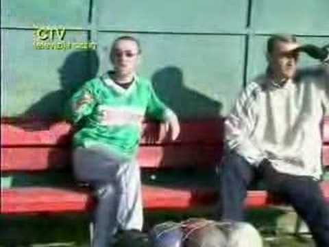 Tags: cazinski materazzi krajina bosnia bosna cazin novogodisnji cazinjani humor zidane pjesma