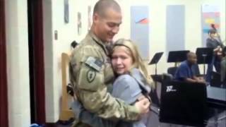 Soldado, vuelve a casa / Soldiers return home
