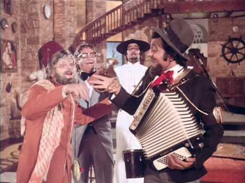 Amar Akbar Anthony: Honi Ko Unhoni Kar Daen