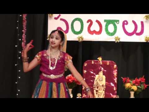 Sahiti Donthula - Mukunda Mukunda dance1 - CTA Deepavali 2010...
