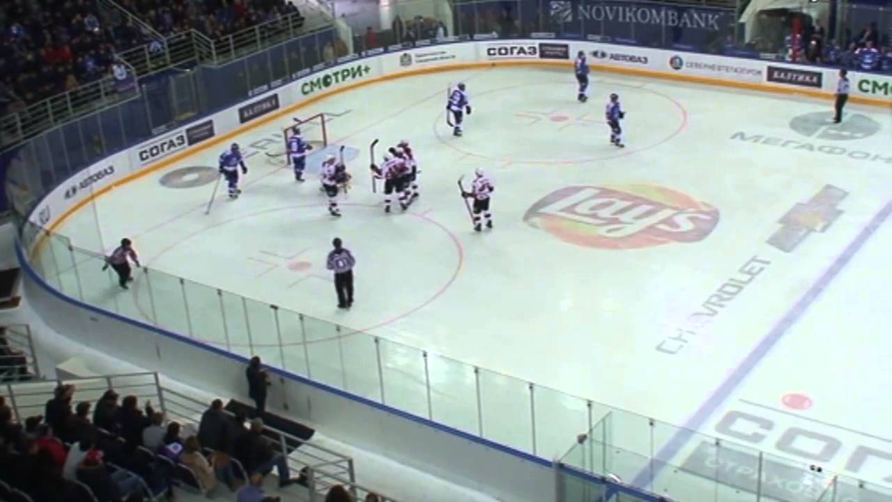 Лада арена, вот так высоко должны быть трибуны? Это смотрится по ТВ?