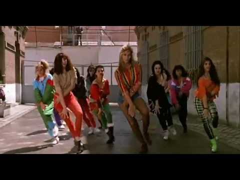 Tacones Lejanos Coreografía en la carcel
