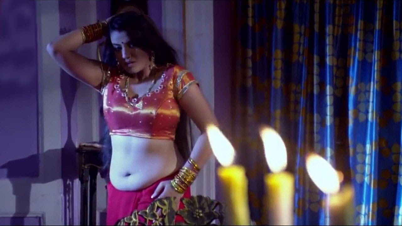 Bhojpuri song saniya navel licked boobs