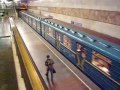 Video Metro Kijev - Stanice Poznjaky souprava 81-71.717