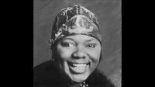 Watch Bessie Smith Whats The Matter Now video