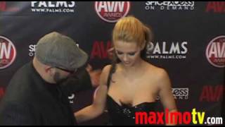 ASHLYN BROOKE Arriving at 2010 AVN AWARDS SHOW Las Vegas