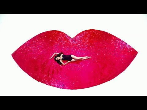 HYUNA - '빨개요 (RED)' (Official Music Video)