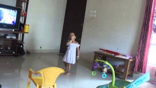 aditi dancing for muthuchippi song....(thattathin marayath movie).