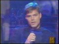 Ricky Martin - Perdido sin ti (actuación)