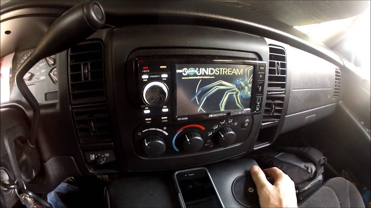 AUTOESTEREO SOUNDSTREAM VR-450T -