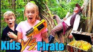 Kids vs Pirate Adventure! Search for Hidden Treasure!