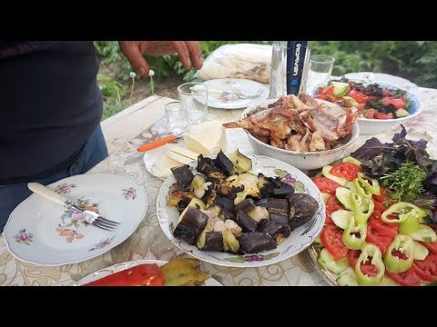 Хашлама и хоровац из ягнёнка,сделанные у Мама джан.Рецепт от Жоржа Хашлама и хоровац из ягнёнка,сделанные у Мама джан.Рецепт от Жоржа