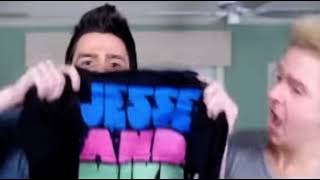 Jesse And Mikes 1St Outro