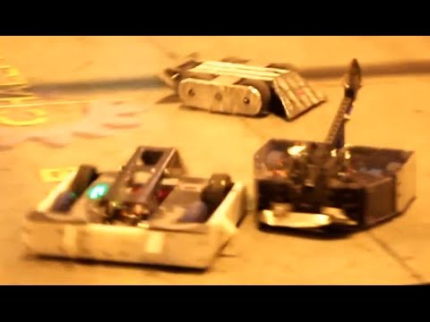 RC Combat Robot Wars - Devils Coach Horse v No Toy v 4 4 Toon - 2014 Fighting Robots FW Champs Q7 #7