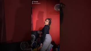 Goyang Tiktok Hot