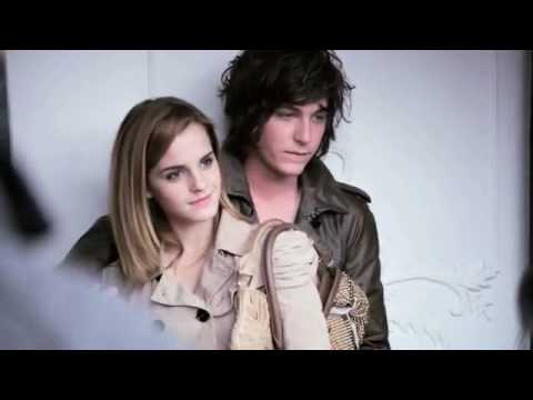 Watch Emma Watson age before your very eyes! Watch Emma Watson age before your very eyes!