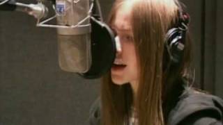 Watch Avril Lavigne Knockin On Heavens Door video