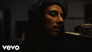 Watch Jp Cooper Bits And Pieces video