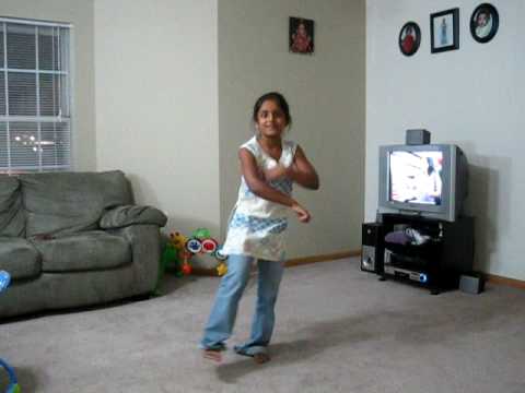 Dance to Ringa Ringa Arya2