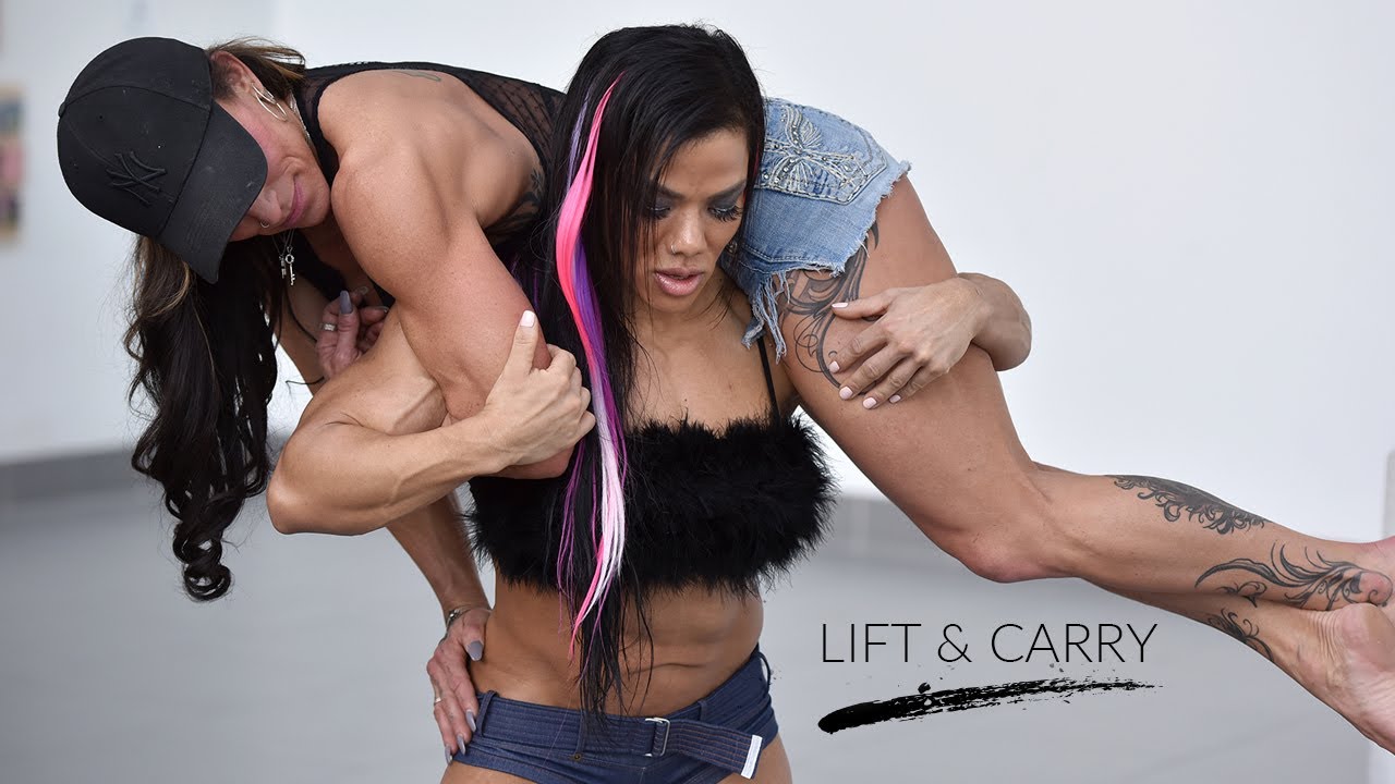 Jasmine lift carry