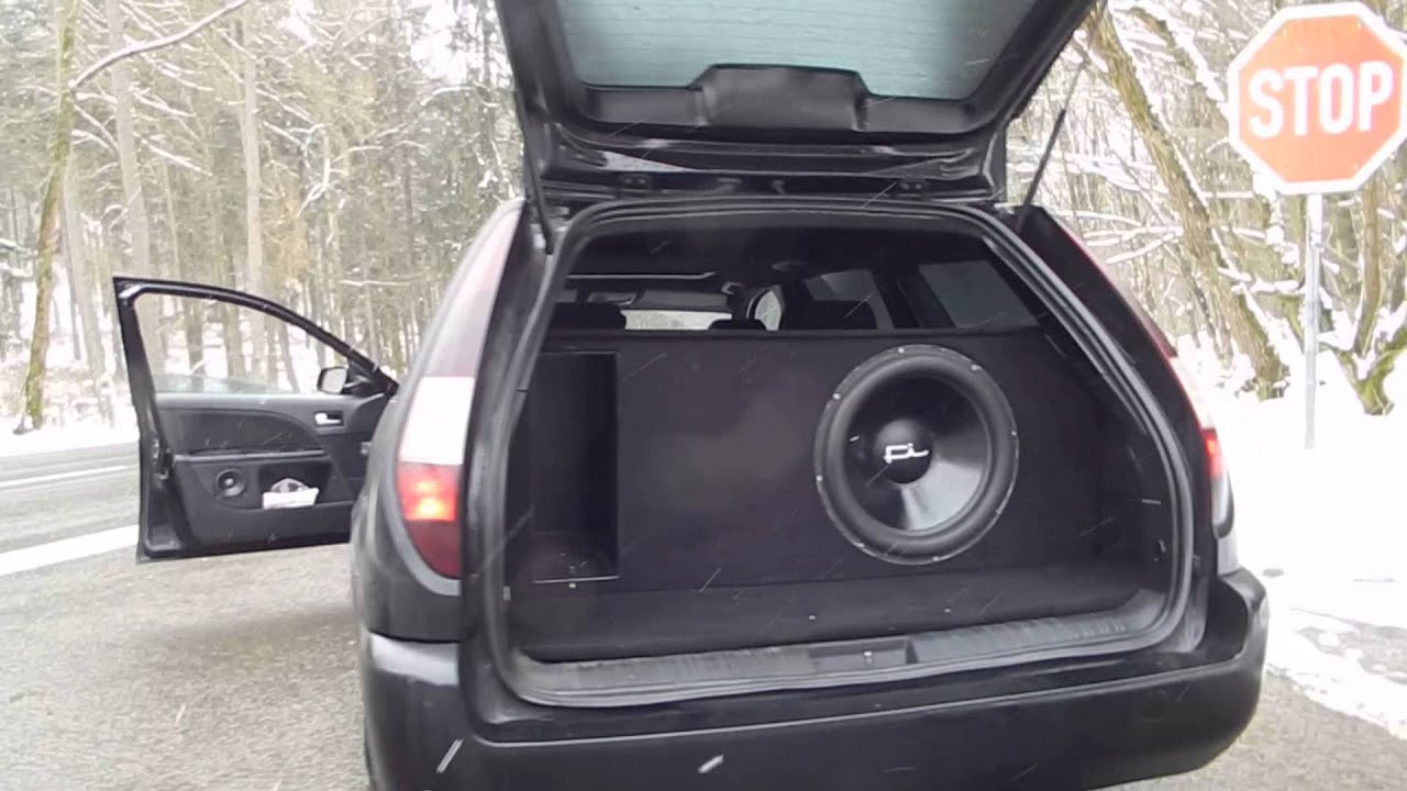 Ford Mondeo MK3 18" Subwoofer - YouTube