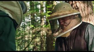 Leave No Trace Movie Clip Warmth of the Hive 2018 Movieclips Indie