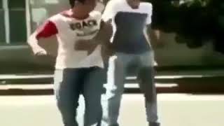 Esil Dost Dar Gunde Taninar