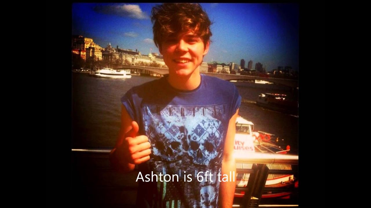 Facts about Ashton Irwin - YouTube1440 x 1080