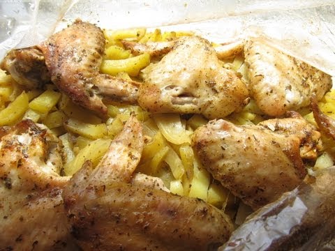 Куриные крылышки в духовке с картошкой в рукаве рецепт Куриные крылышки в духовке с картошкой в рукаве рецепт