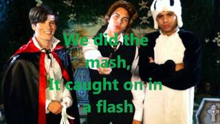 Watch Allstar Weekend The Monster Mash video