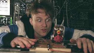 How to sync a circuit bent furby to a synth video #furby #circuitbending How to sync a circuit bent furby to a synth video #furby #circuitbending